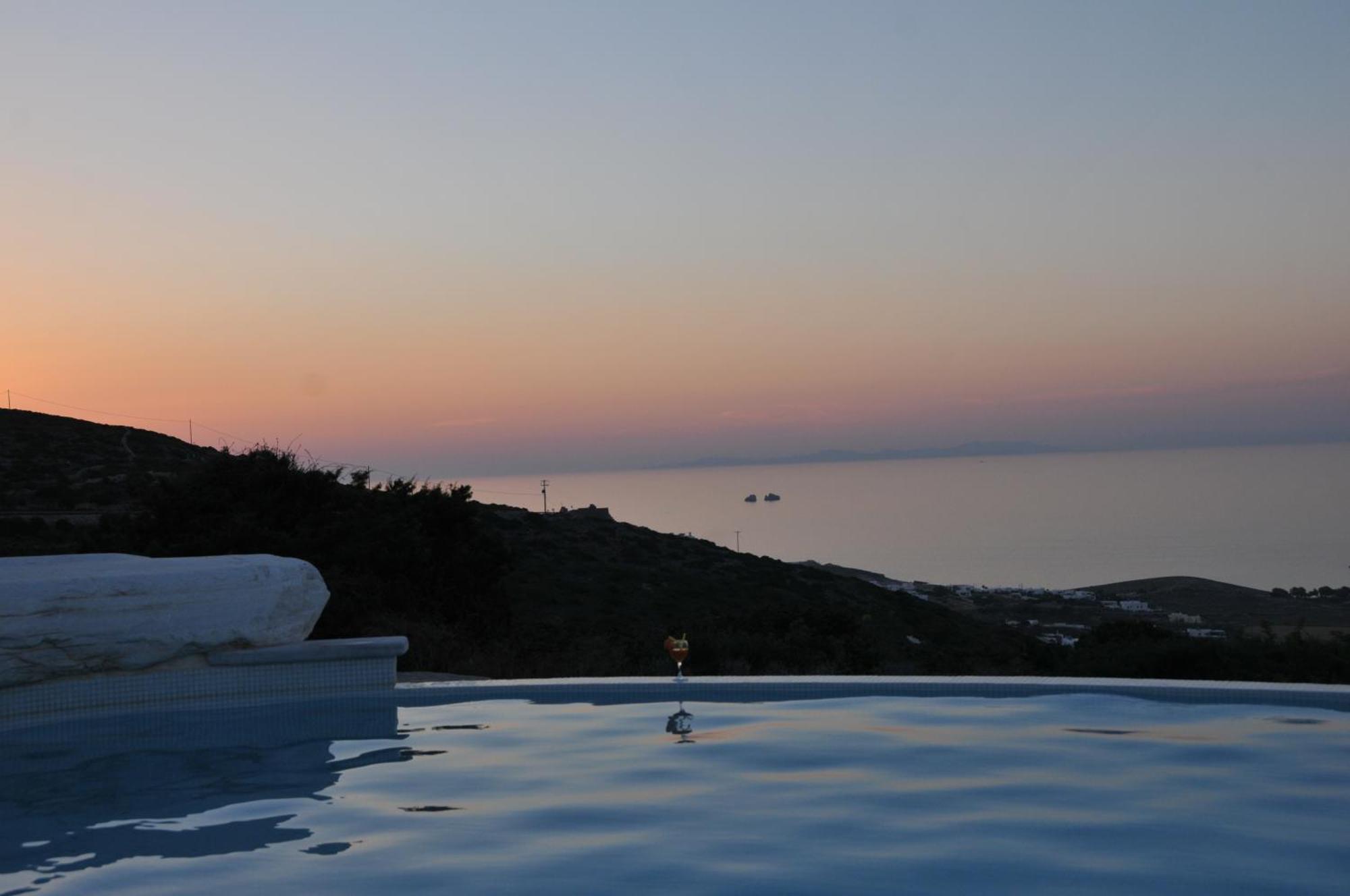 Villa Aeolos With 2 Private Pools Sarakíniko Zewnętrze zdjęcie